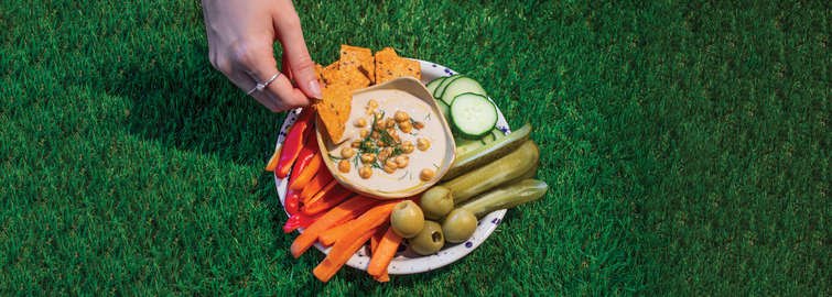 2-Minute Dill Pickle Dip