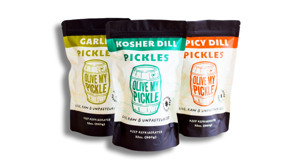 Pickles, garlic dill